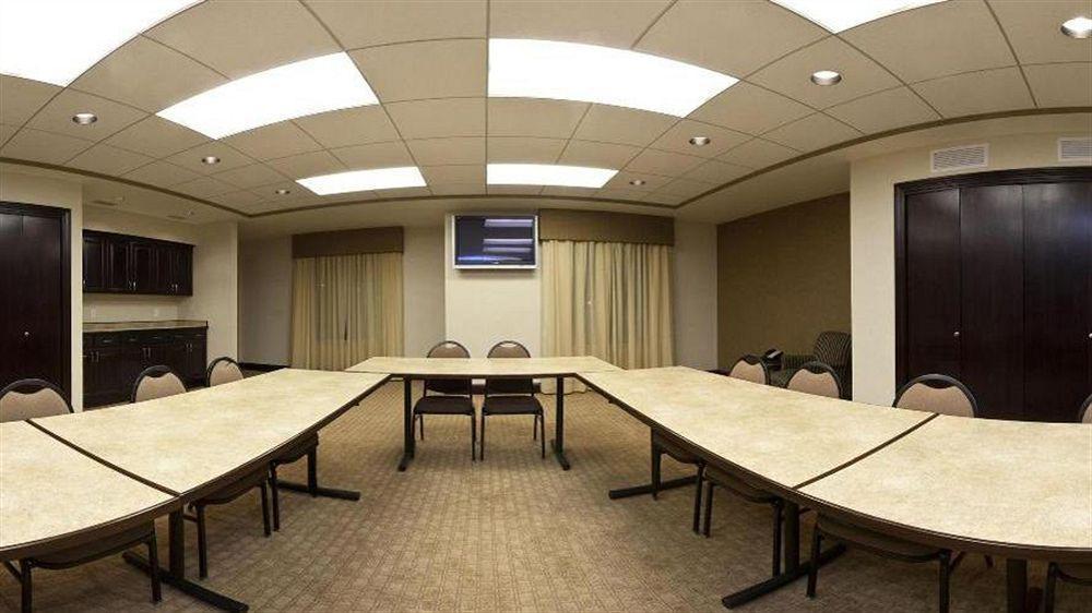 Holiday Inn Express Hotel & Suites Minot South By Ihg Ngoại thất bức ảnh