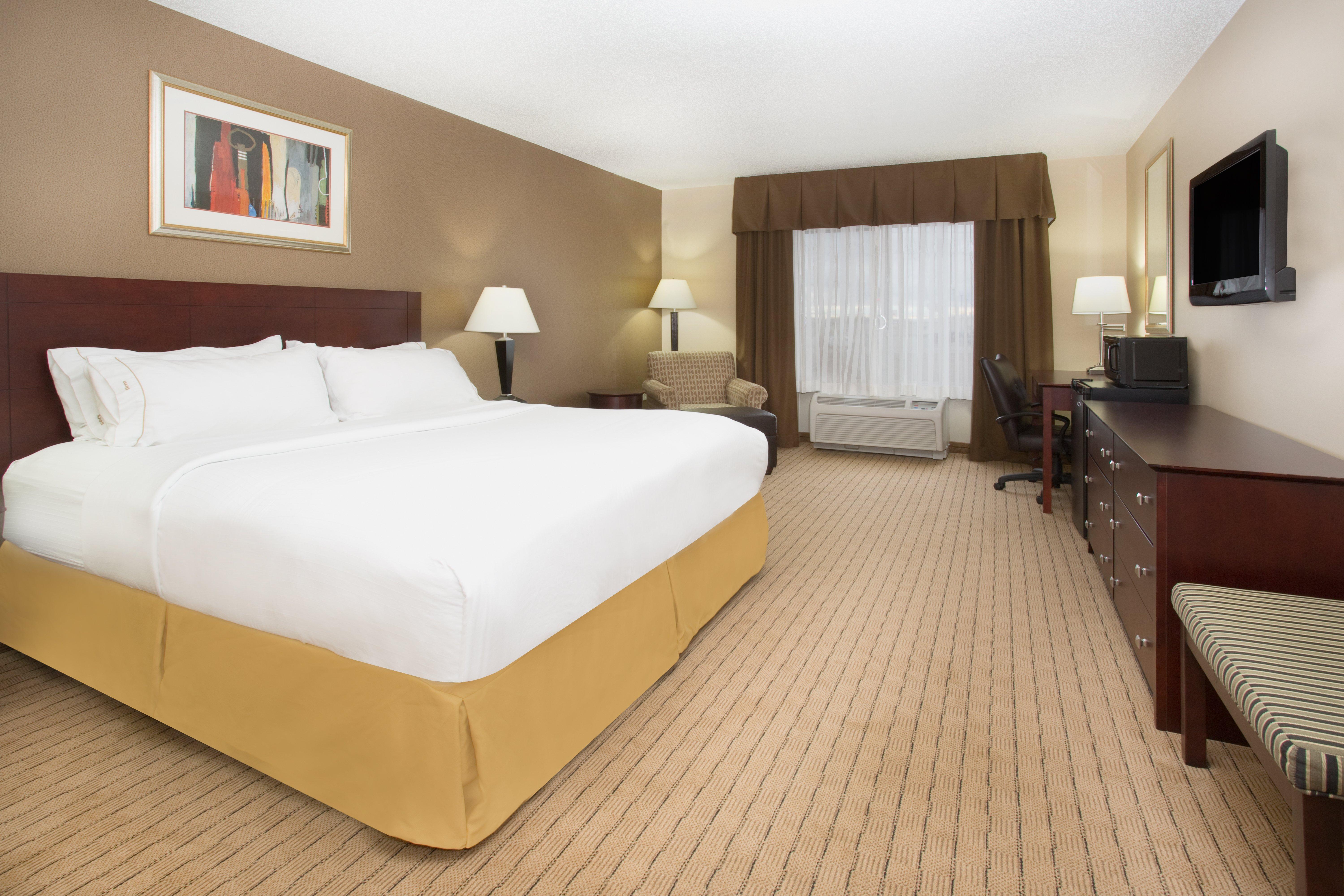 Holiday Inn Express Hotel & Suites Minot South By Ihg Ngoại thất bức ảnh